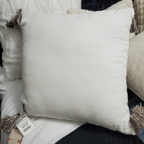 Boho accent pillow - Picture 9 of 16
